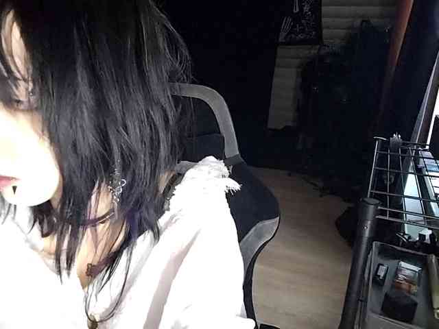 LasonyaGonzalos webcam