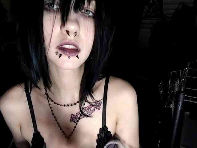 LasonyaGonzalos webcam