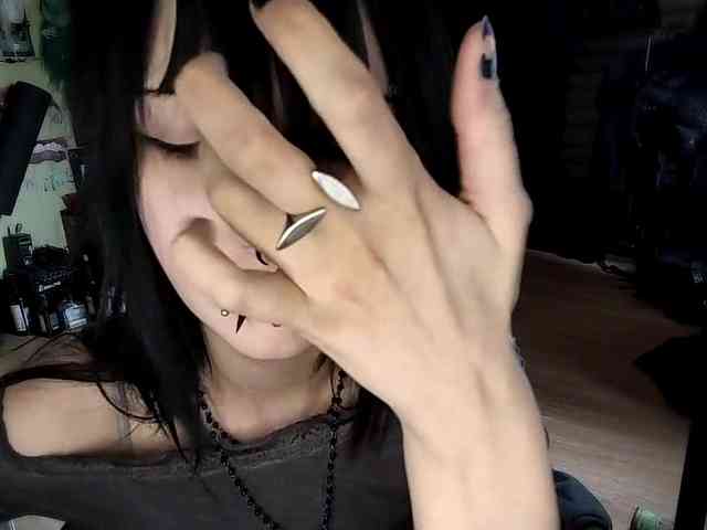 LasonyaGonzalos webcam