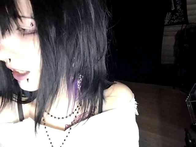 LasonyaGonzalos webcam