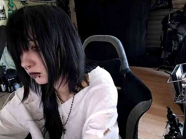 LasonyaGonzalos webcam