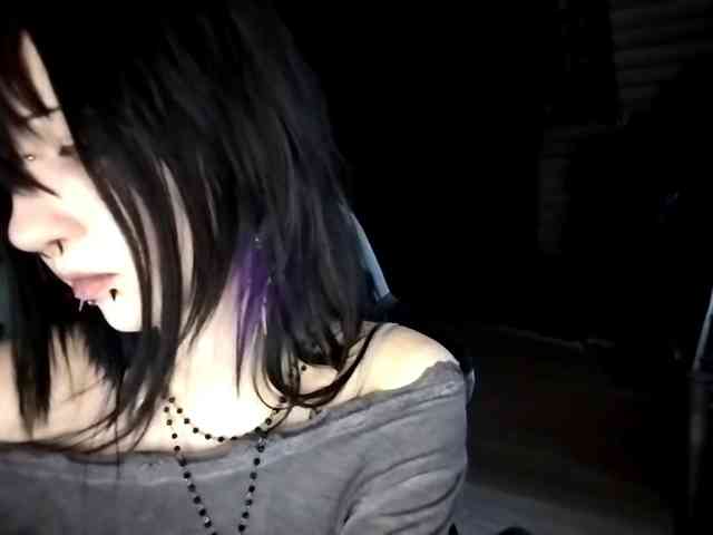 LasonyaGonzalos webcam