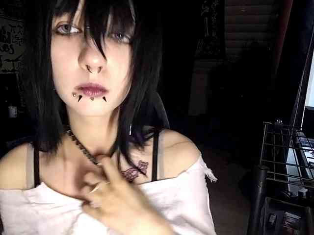 LasonyaGonzalos webcam