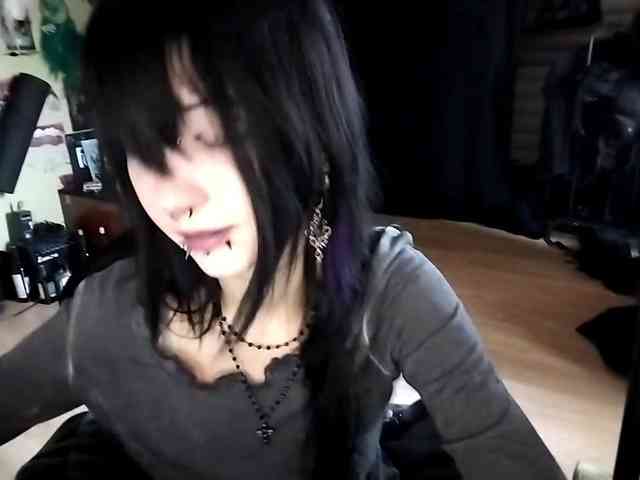 LasonyaGonzalos webcam