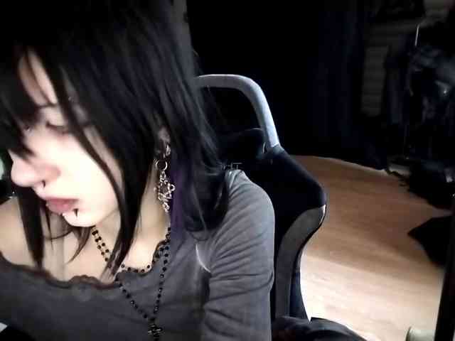 LasonyaGonzalos webcam