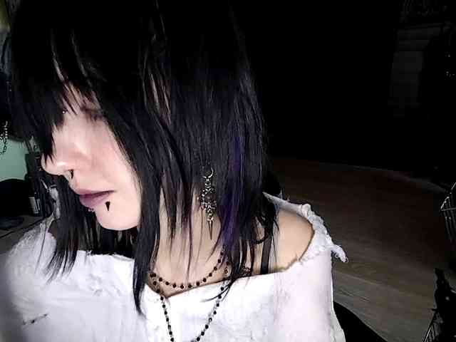 LasonyaGonzalos webcam