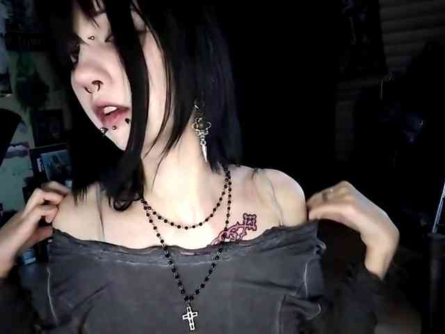 LasonyaGonzalos webcam