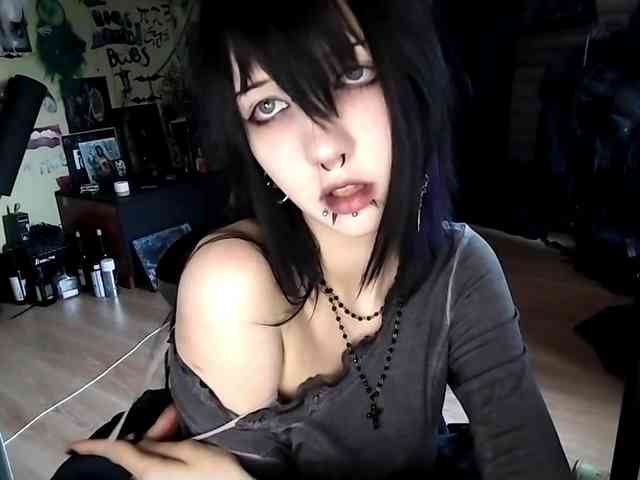 LasonyaGonzalos webcam