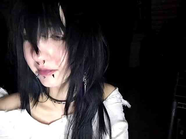 LasonyaGonzalos webcam