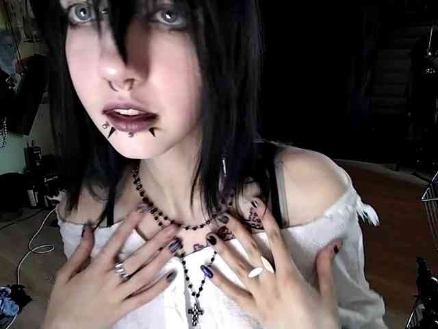 LasonyaGonzalos webcam