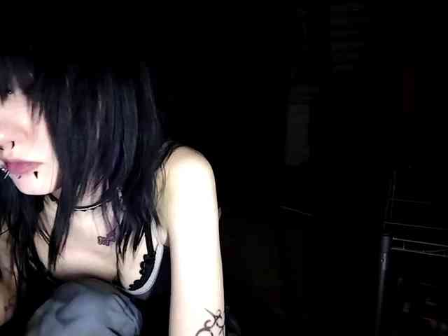 LasonyaGonzalos webcam