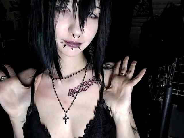 LasonyaGonzalos webcam