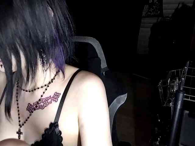 LasonyaGonzalos webcam