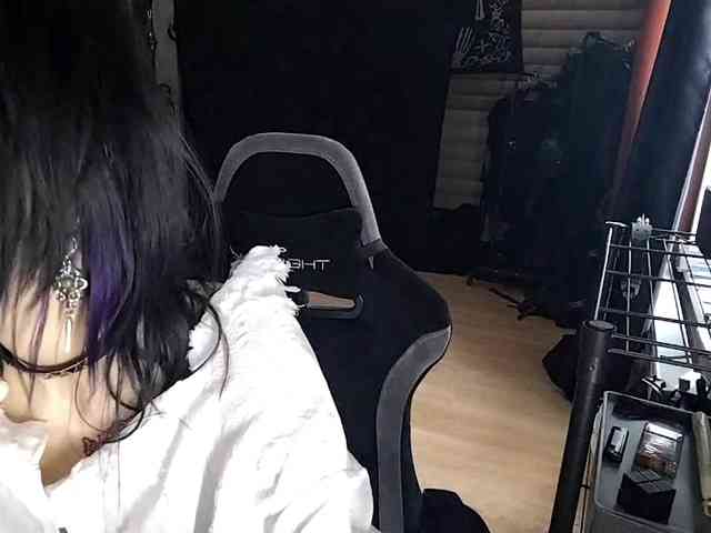 LasonyaGonzalos webcam