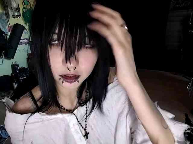 LasonyaGonzalos webcam