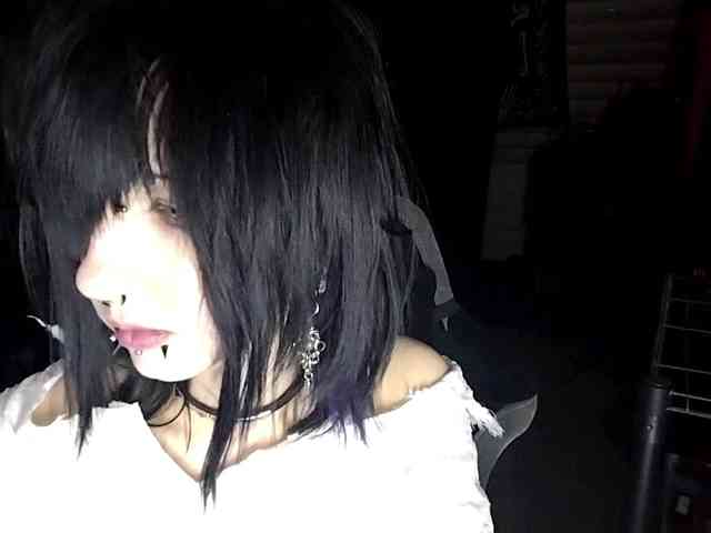 LasonyaGonzalos webcam