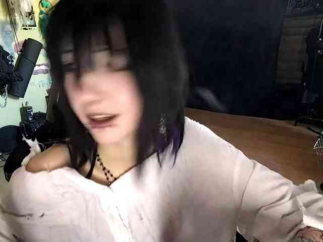 LasonyaGonzalos webcam