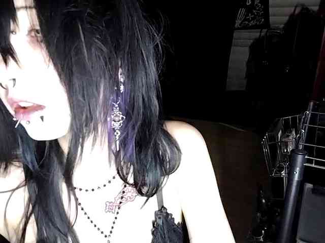 LasonyaGonzalos webcam