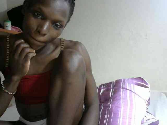 PrettyOne1 webcam