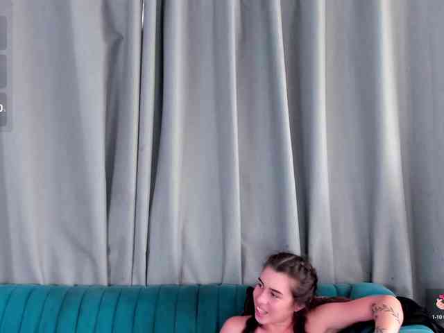 Whit-out-limitss webcam