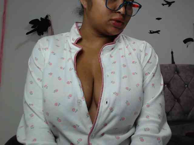 Chalohottt webcam