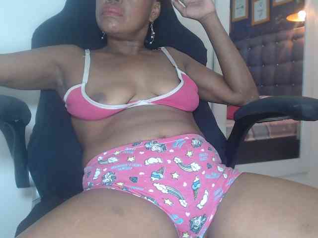 Jennyflamehot webcam