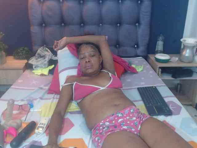 Jennyflamehot webcam