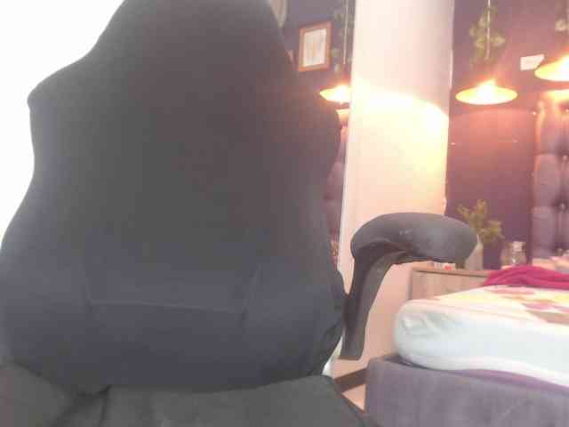 Jennyflamehot webcam