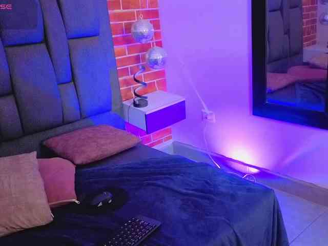 kiitydoll Live Webcam on BongaCams