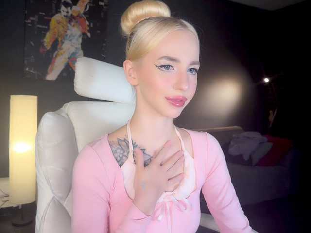 dora-doll's BongaCams show and profile