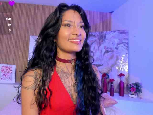 Niicole-Monet webcam