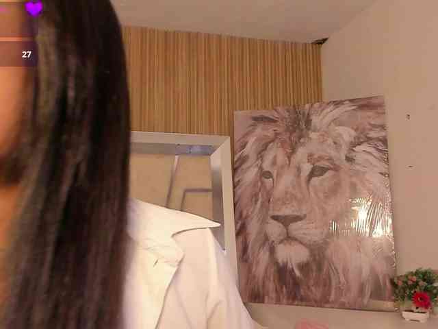 Niicole-Monet webcam