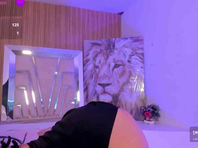 Niicole-Monet webcam