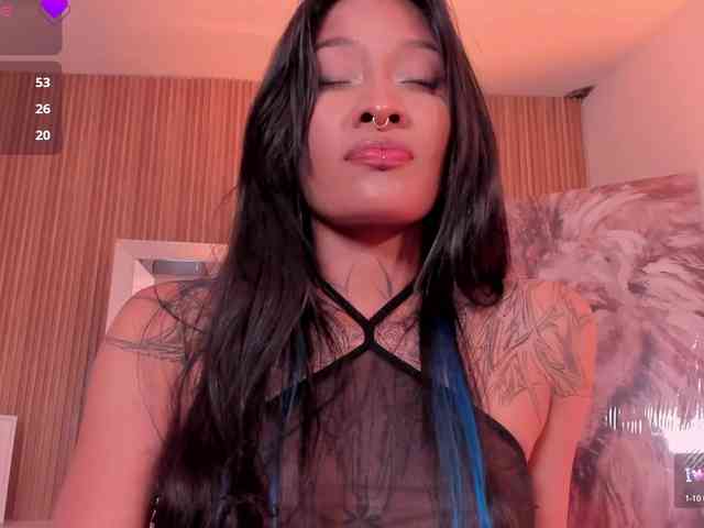 Niicole-Monet webcam