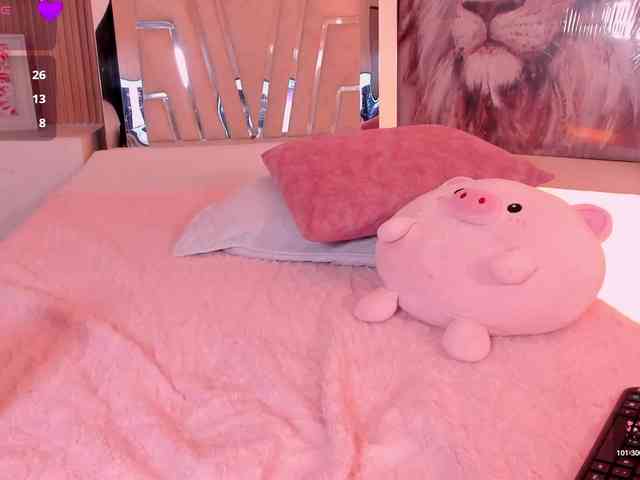 Niicole-Monet webcam