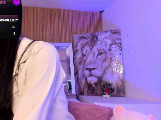 Niicole-Monet webcam