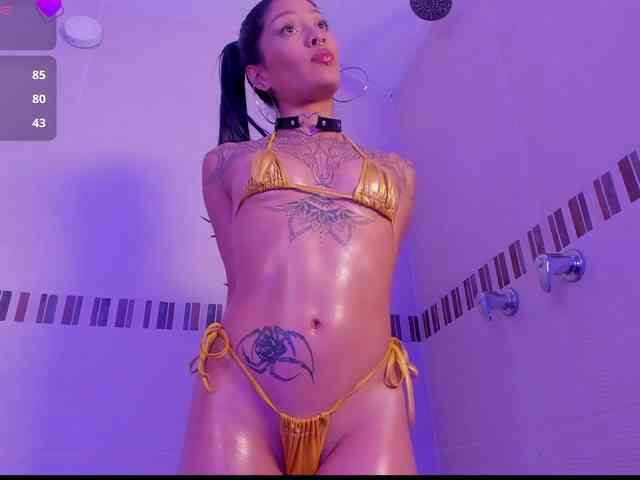 Niicole-Monet webcam