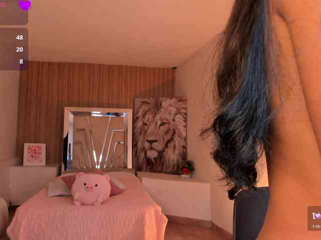 Niicole-Monet webcam