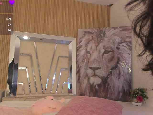 Niicole-Monet webcam