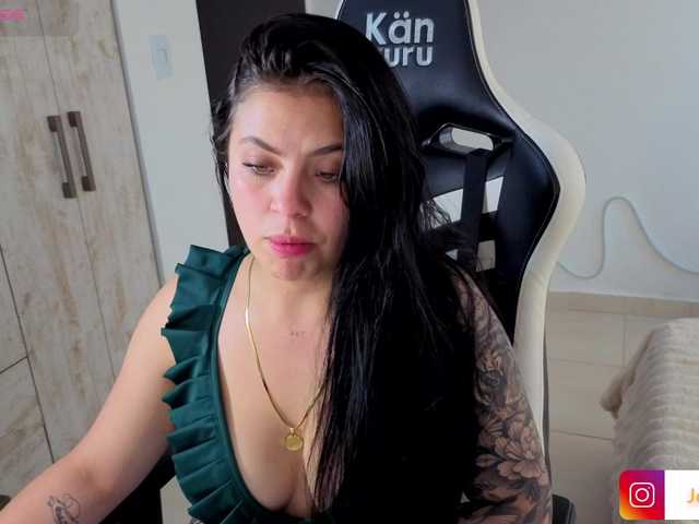 Victoryyy-y's BongaCams show and profile
