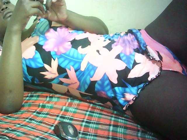 Hairy-ebony-couple webcam