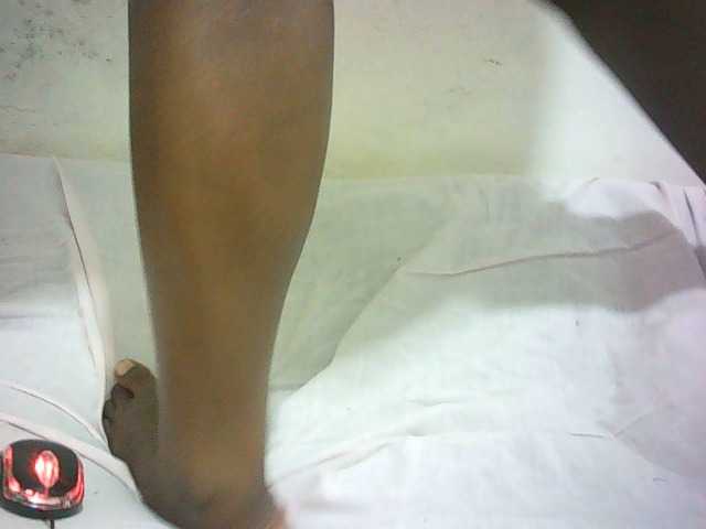 Hairy-ebony-couple webcam