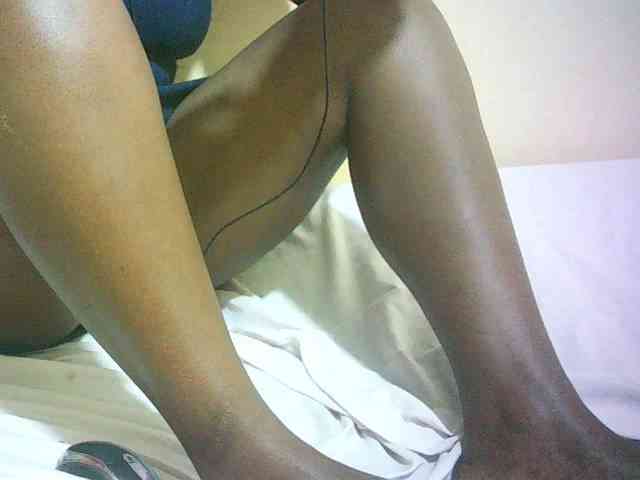 Hairy-ebony-couple webcam