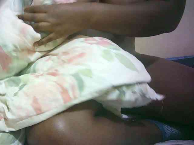 Hairy-ebony-couple webcam