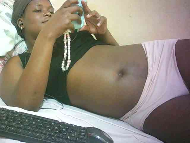 Hairy-ebony-couple webcam