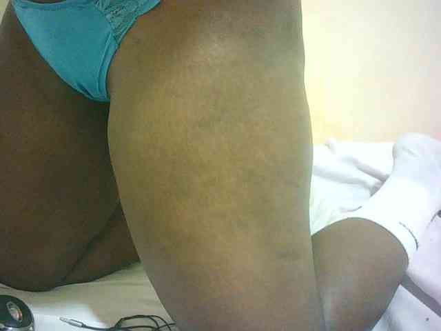 Hairy-ebony-couple webcam