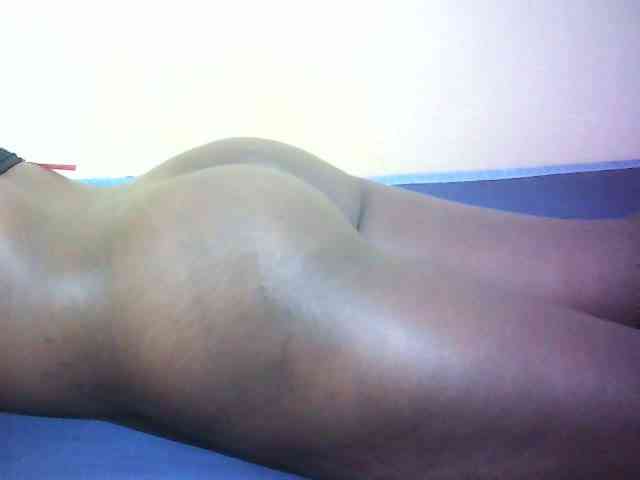 Hairy-ebony-couple webcam