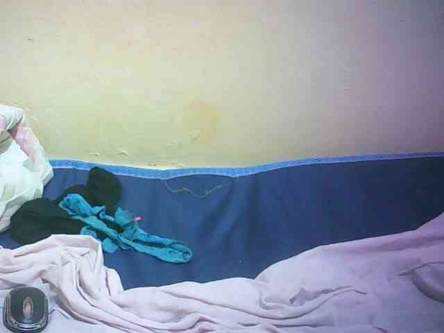 Hairy-ebony-couple webcam