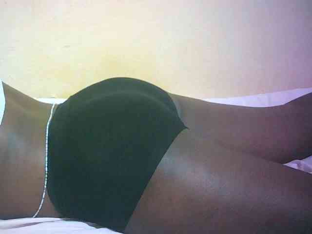 Hairy-ebony-couple webcam