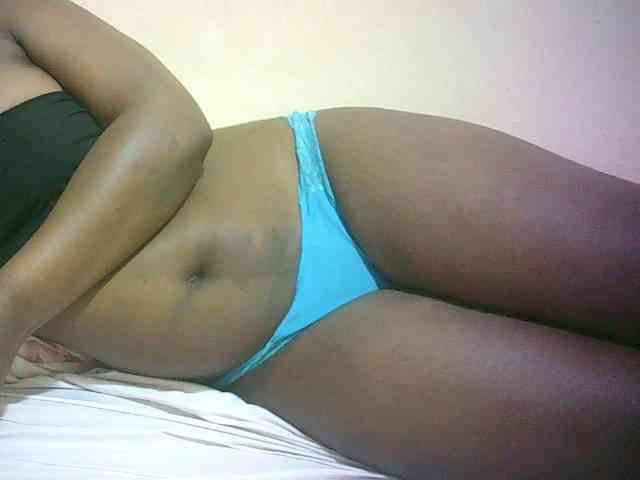 Hairy-ebony-couple webcam